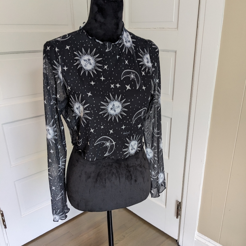 Sheer celestial top